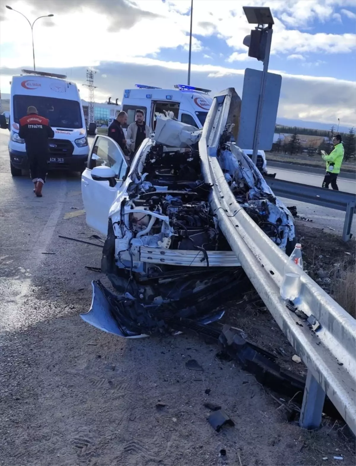 Afyonkarahisar’da Kaza: 1 Ölü, 4 Yaralı