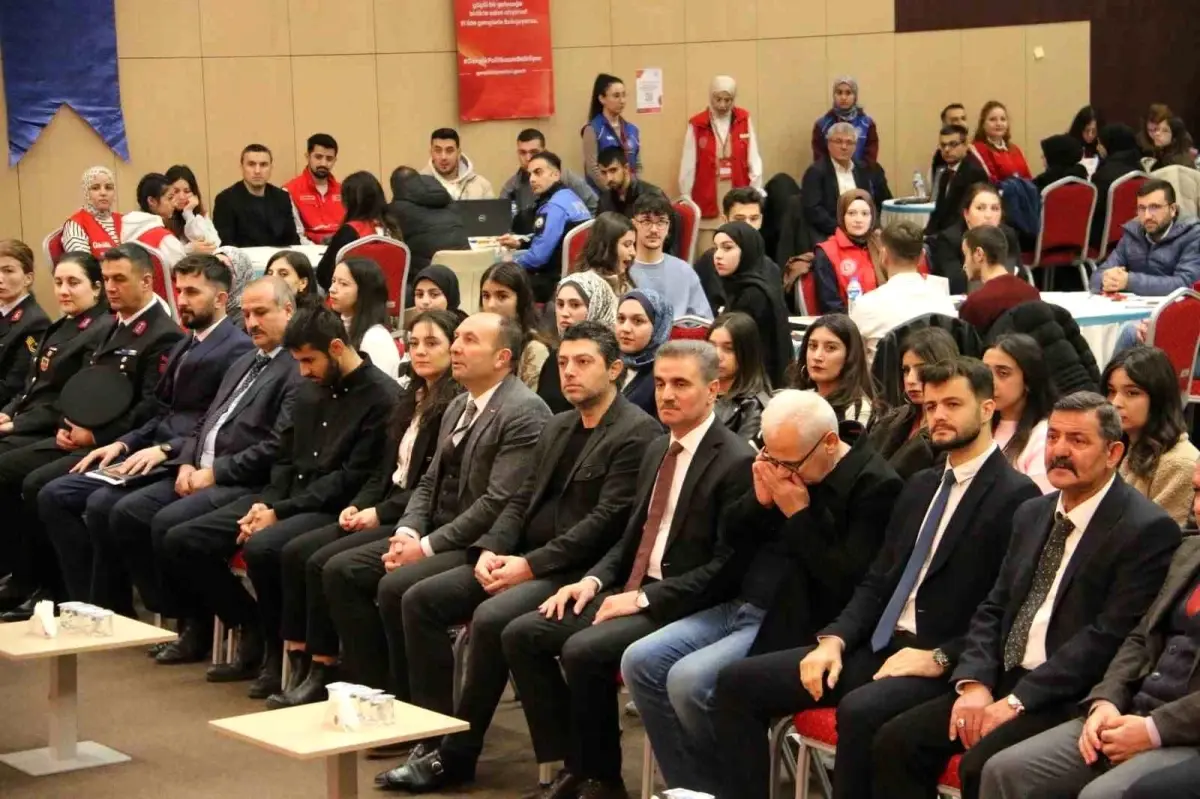 Gümüşhane’de Gençlik Çalıştayı Gerçekleşti