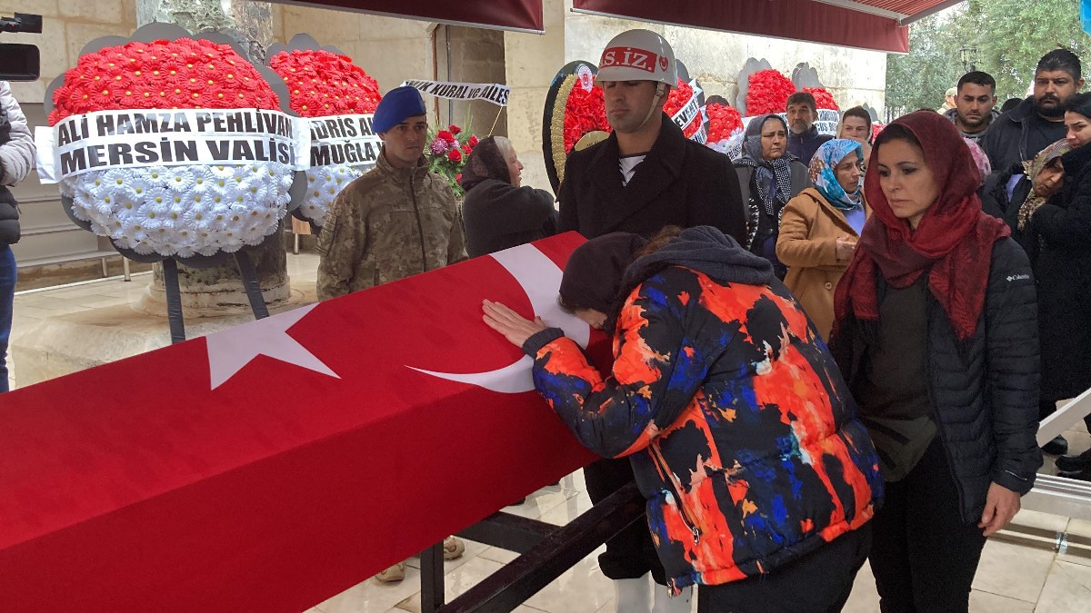 Mersin’de Pilot Bayram Çiçek için cenaze töreni düzenlendi