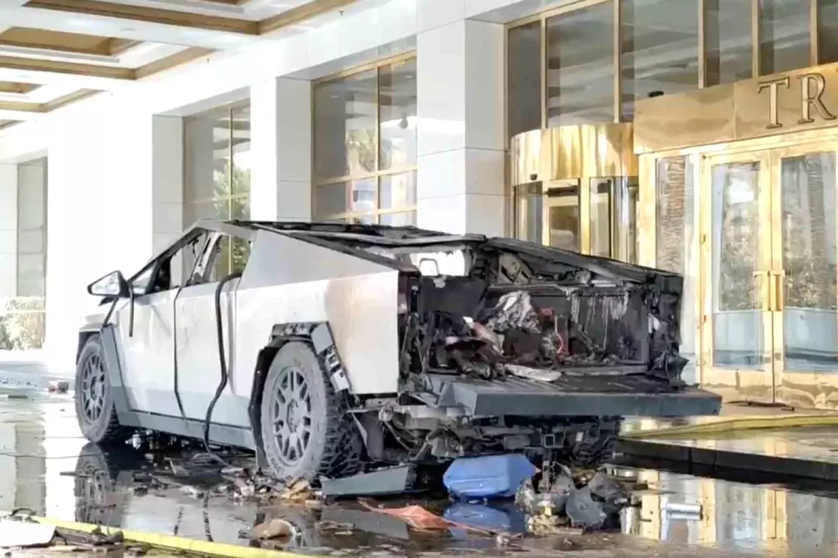 Las Vegas’ta Tesla Cybertruck Patladı: Asker Kendini Vurdu