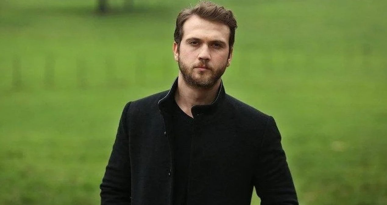 Ayağı kırılan Aras Bulut İynemli’den hastane paylaşımı