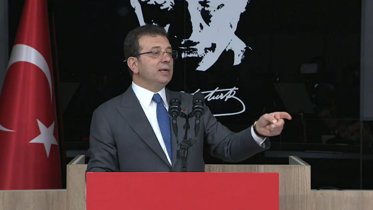 İmamoğlu: Milletimiz mahkeme kararlarının saraydan verilen emirlerle alındığını görüyor